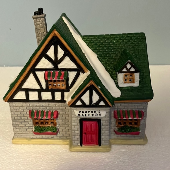 Porcelain Lighted Building LEMAX Rocky Top Sporting Goods